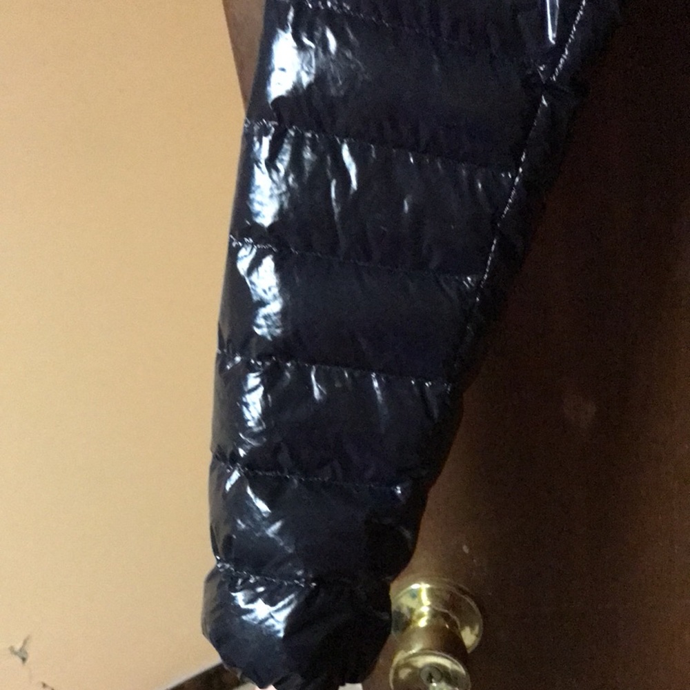 “CALVIN KLEIN PREMIUM DOWN COAT” IN “LIKE NEW” CONDITION‼️ - Picture 3 of 8